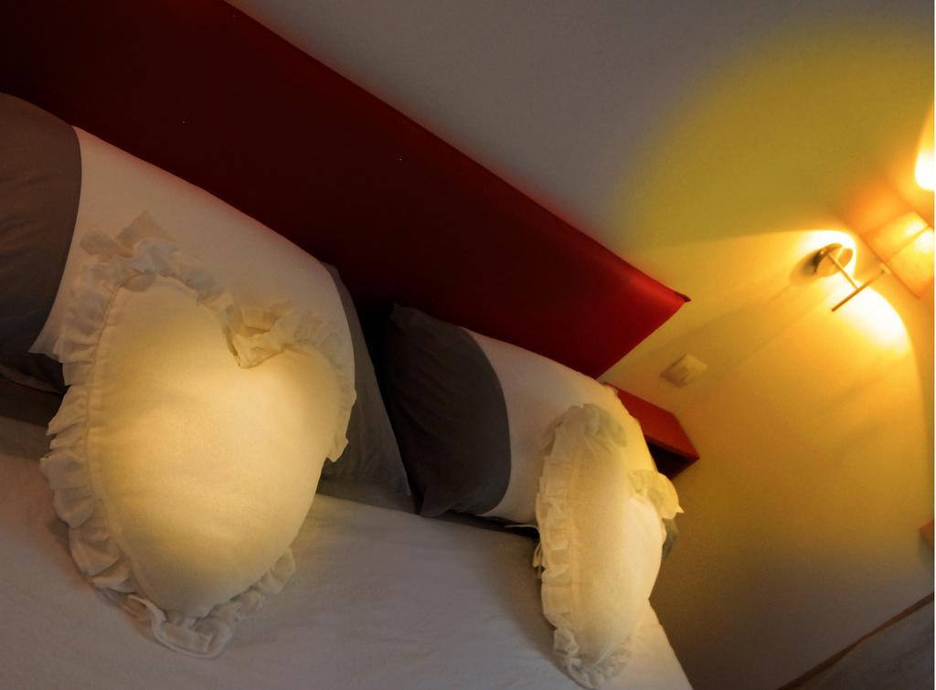 B&B Corte Dei Cedri ブッソレンゴ エクステリア 写真
