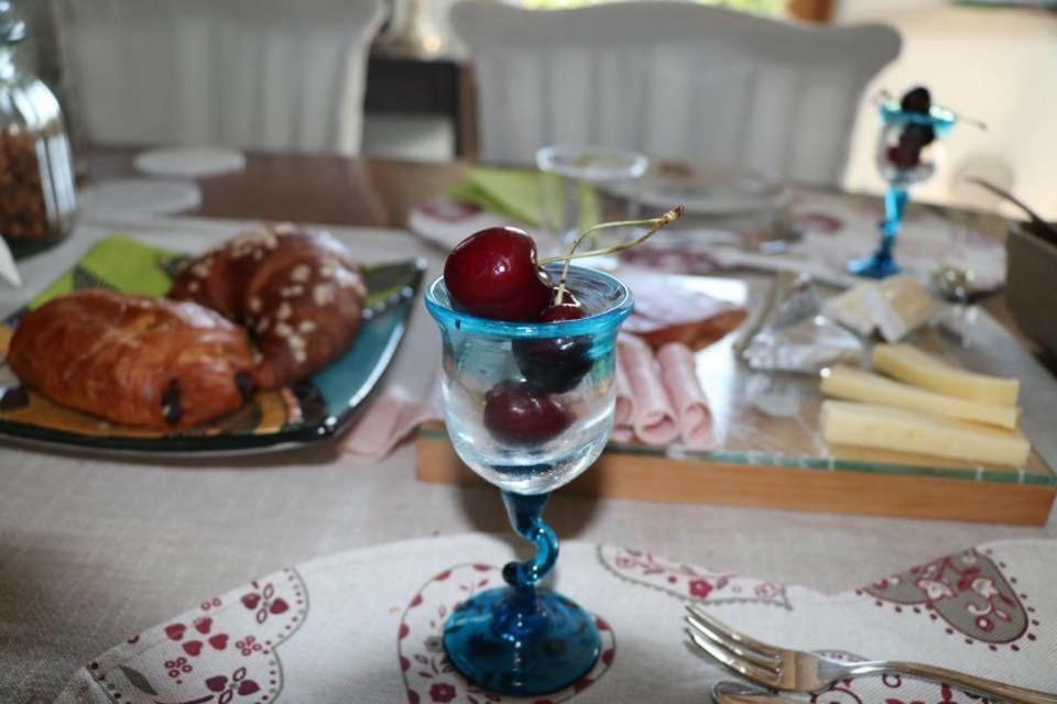 B&B Corte Dei Cedri ブッソレンゴ エクステリア 写真